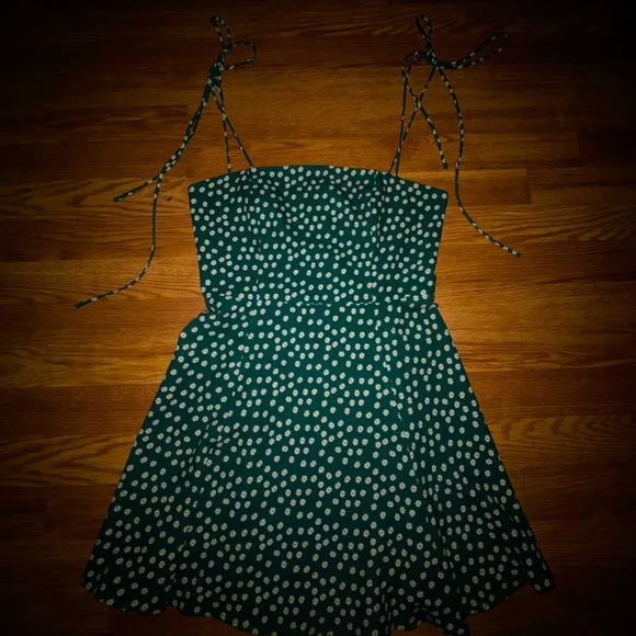 Princess Polly mini flower dress tie straps - Picture 1 of 5